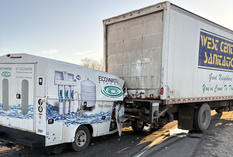 One Injured in Stearns County Crash