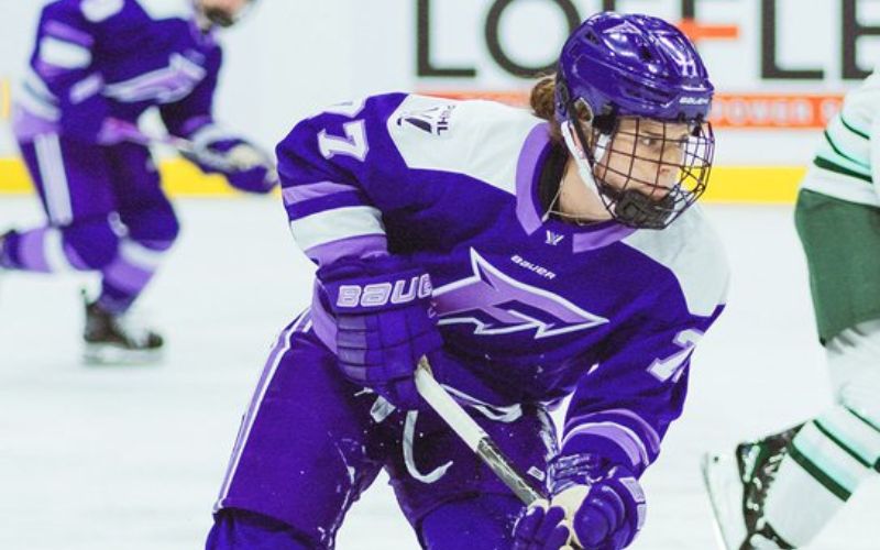 Frost lose to first place Boston