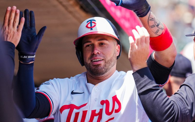 Twins win series vs Houston